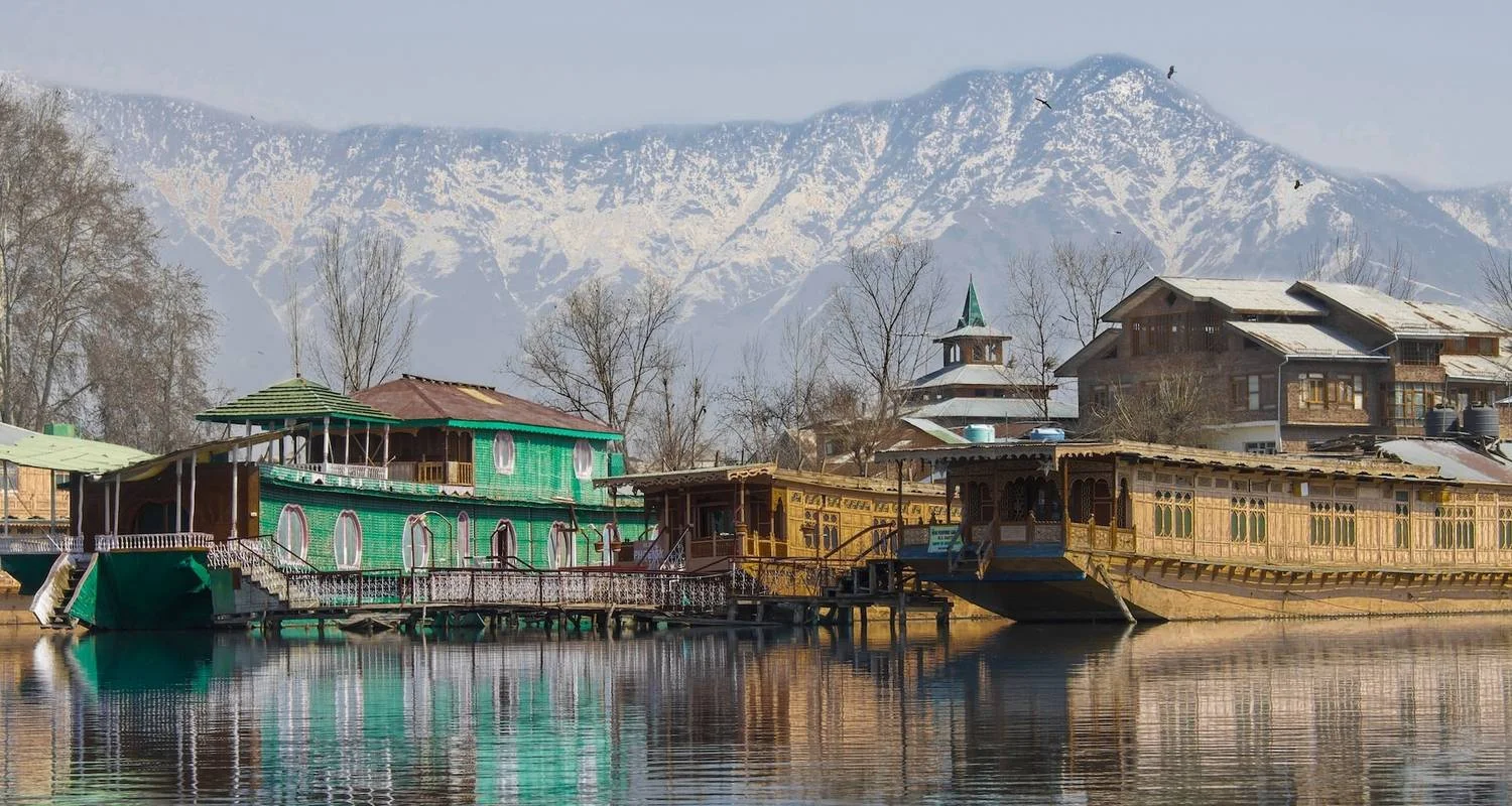 Explore Short Trip to Kashmir for 5 days with Alkof Holidays and discover unforgettable experiences - Photo 2