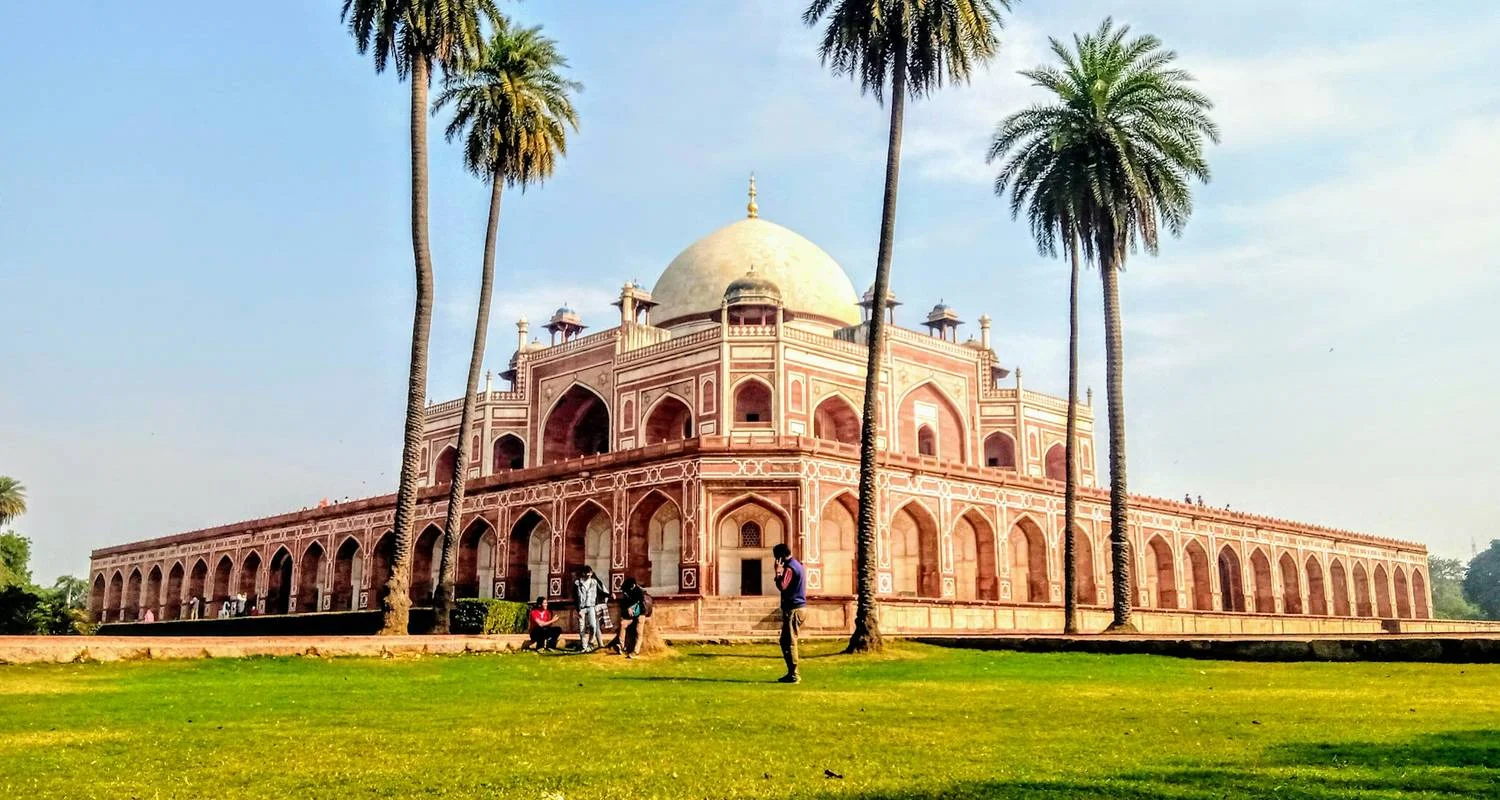 Explore Golden Triangle Tour with Varanasi for 8 days with Alkof Holidays and discover unforgettable experiences - Photo 2