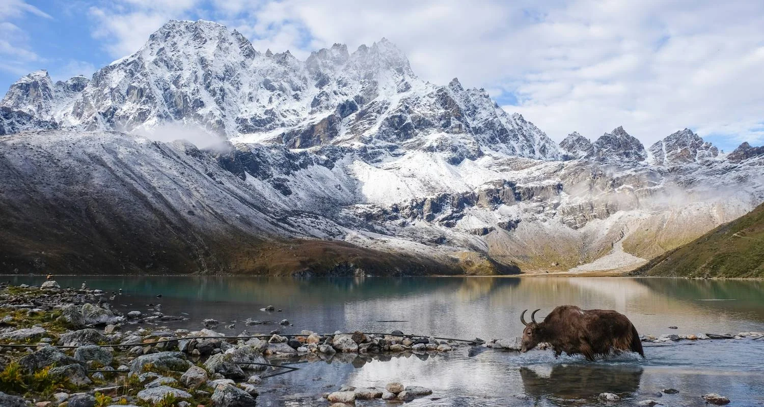 Explore Gokyo Valley Trek and Helicopter Return to Kathmandu for 12 days with Alpine Club of Himalaya and discover unforgettable experiences - Photo 2