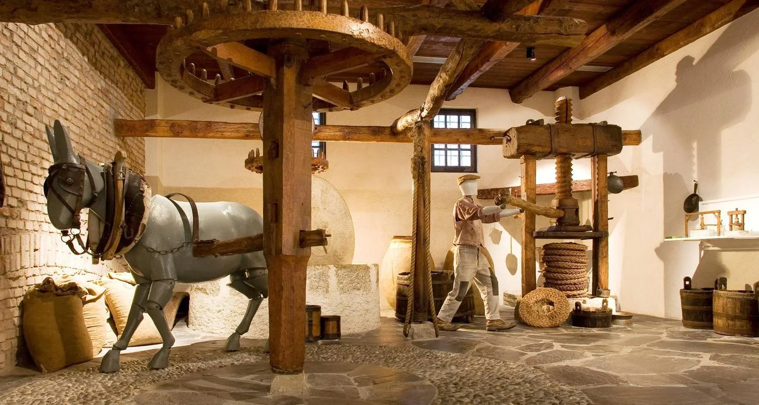 Explore Campania: A Land of Beauty, Flavor, and History for 9 days with Angel Wine Experiences and Enotropea Wine Experiences SL and discover unforgettable experiences - Photo 2