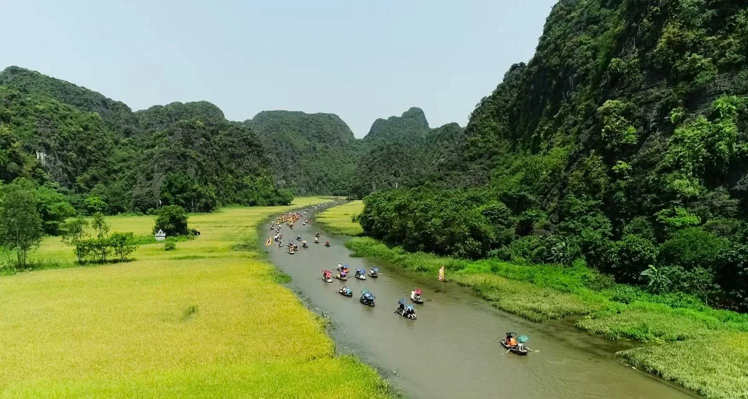 Explore Ninh Binh 2 days by Limousine- Hoa Lu, Tam Coc, Cuc Phuong National Park for 2 days with Asia Pacific Travel and discover unforgettable experiences - Photo 2