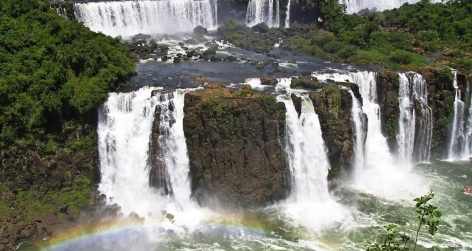 Explore Buenos Aires to Rio de Janeiro (via Iguazu & Florianopolis) Travel Pass for 15 days with Bamba Travel and discover unforgettable experiences - Photo 2