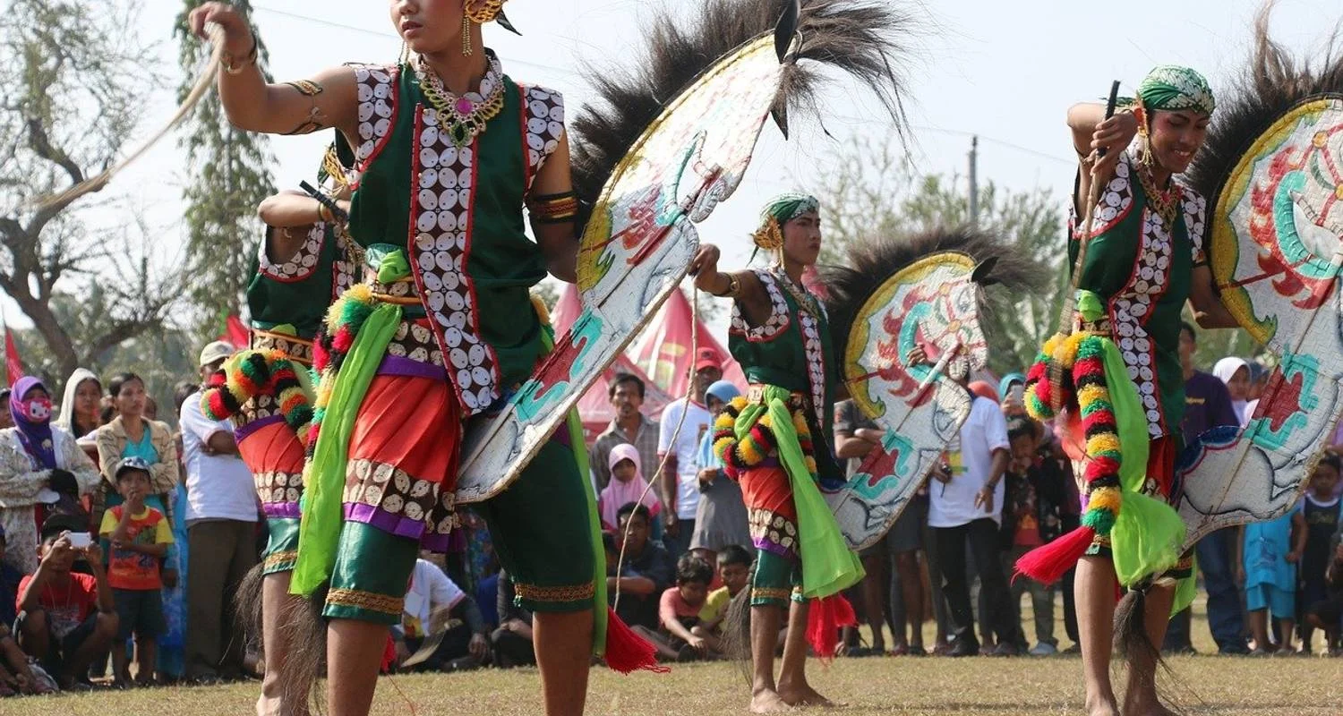 Explore Small Group Roundtrip & Bathing - Indonesia (incl. flight) for 15 days with Bavaria Fernreisen and discover unforgettable experiences - Photo 2