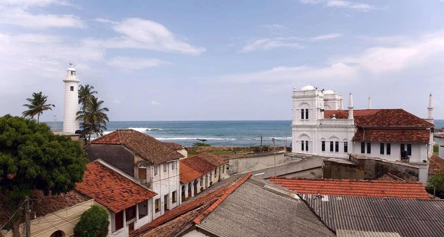 Explore Sri Lanka: City & Beach Tour (incl. flight) (14 destinations) for 15 days with Bavaria Fernreisen and discover unforgettable experiences - Photo 2