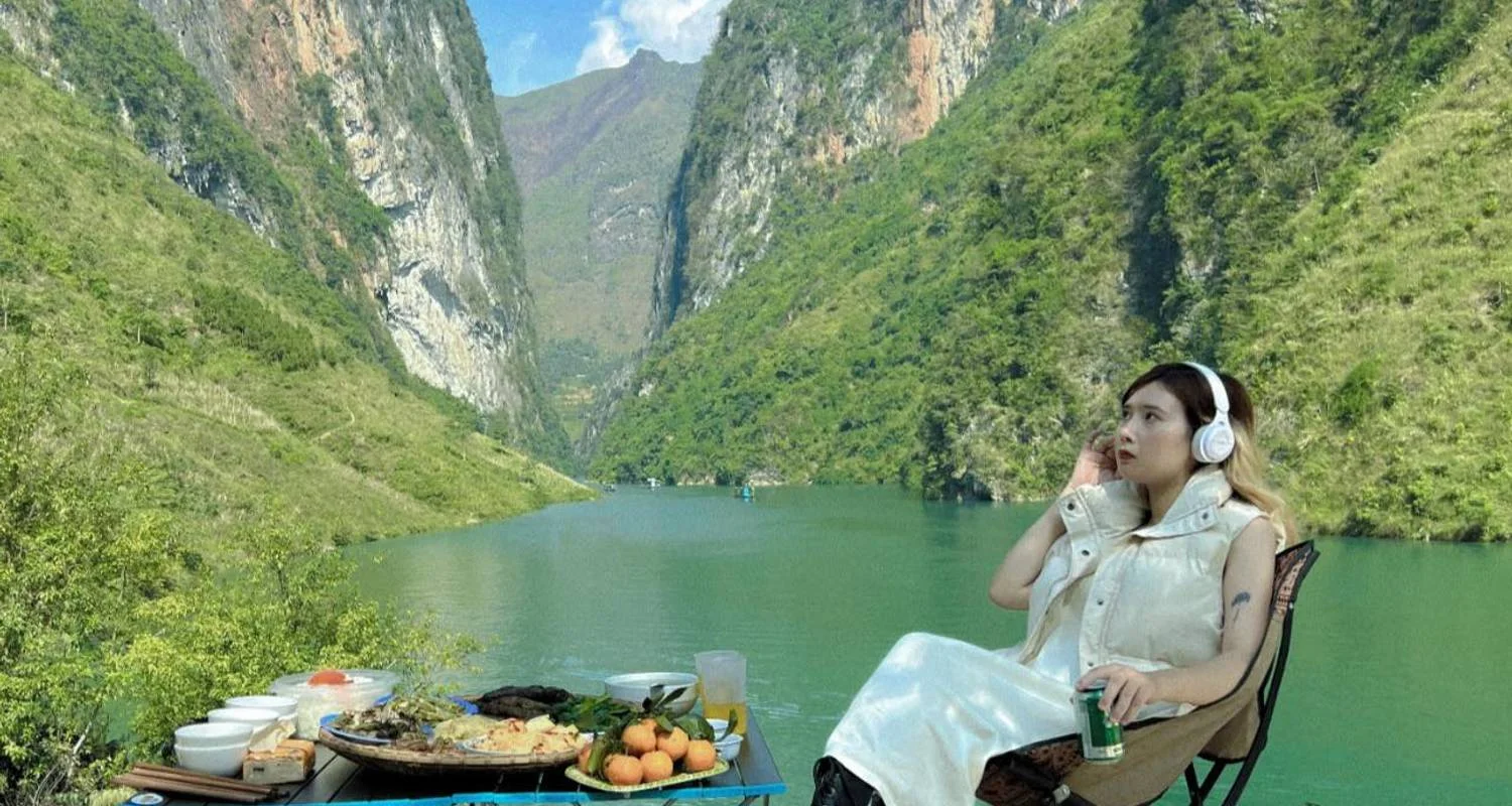 Explore Ha Giang Escape 4 Day by Car/Jeep/Motobike ( Dept Morning ) for 4 days with Bee Gng International Joint Stock Company and discover unforgettable experiences - Photo 2