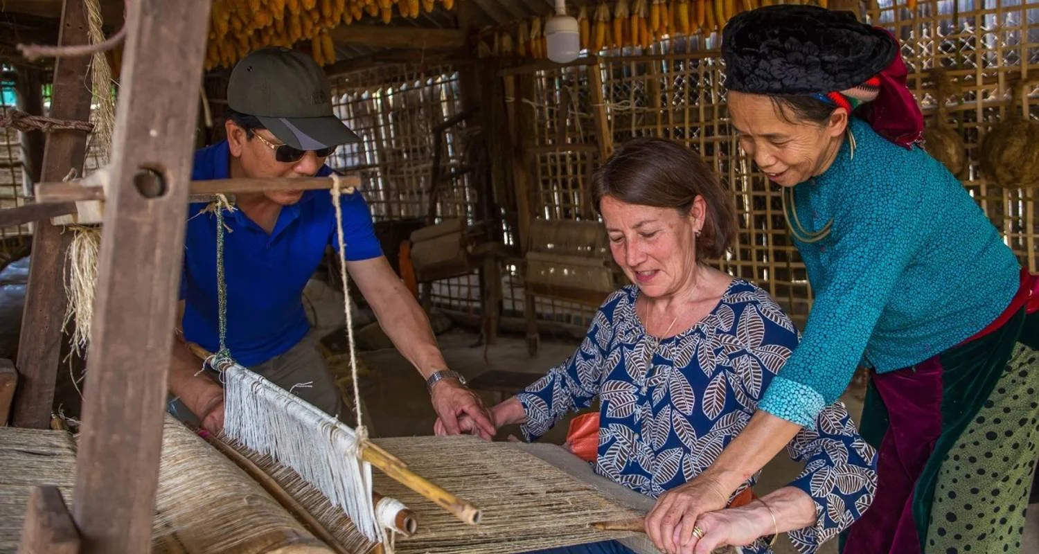 Explore Ha Giang Escape Tour 5 Day by Car/ Jeep/Motobike ( Dept Morning ) for 5 days with Bee Gng International Joint Stock Company and discover unforgettable experiences - Photo 2