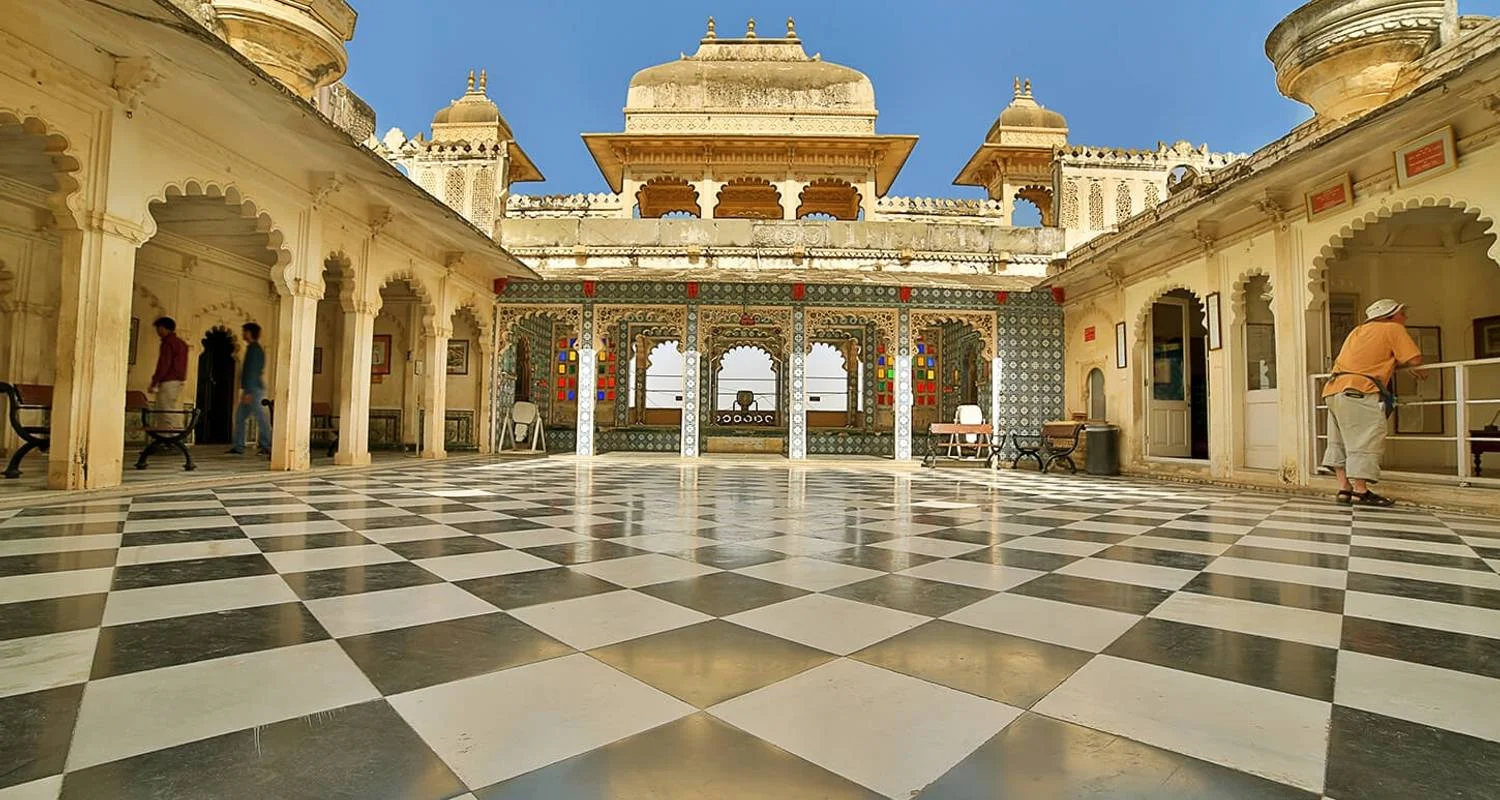 Explore Splendors of Golden Triangle & Rajasthan for 12 days with Bout India and discover unforgettable experiences - Photo 2