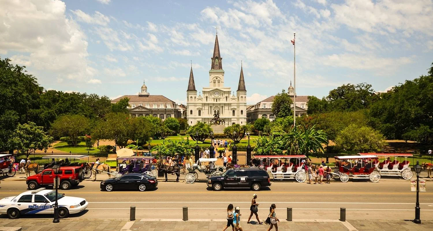 Explore USA – New Orleans Mardi Gras Carnival for 5 days with Bucket List Group Travel LLC and discover unforgettable experiences - Photo 2