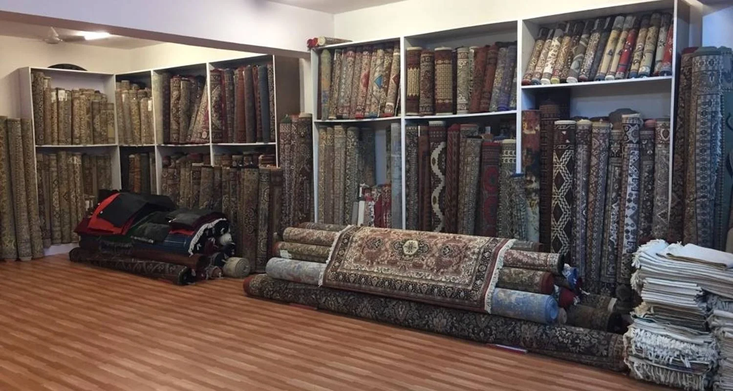 Explore Guided Delhi Shopping Tour for 1 days with Companion Journey Private Limited and discover unforgettable experiences - Photo 2