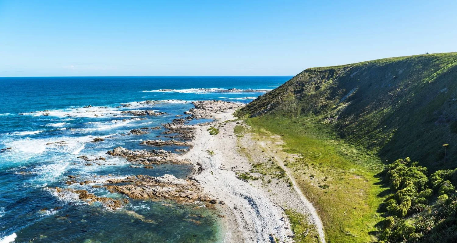 Explore New Zealand Panorama (Northbound) for 16 days with Contiki and discover unforgettable experiences - Photo 2