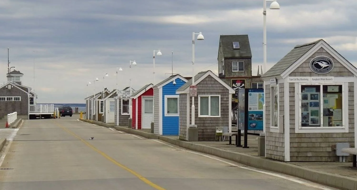 Explore Fall Colours of New England for 10 days with Costsaver and discover unforgettable experiences - Photo 2