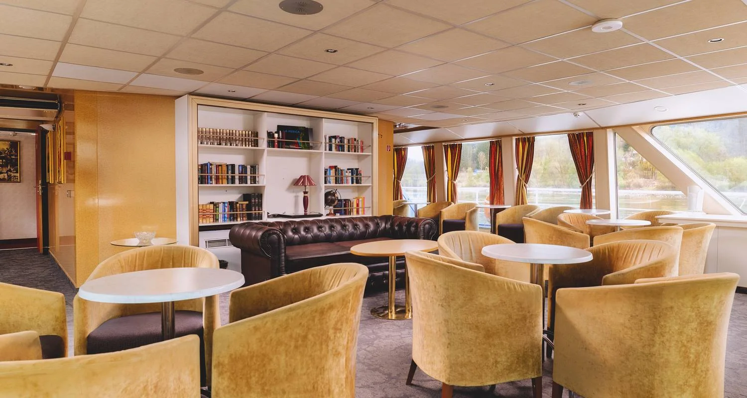 Explore Danube Serenade: Romantic Journey from Vienna to Turnu Magurele (Bucharest), MS Fidelio for 11 days with Crucemundo  and discover unforgettable experiences - Photo 2