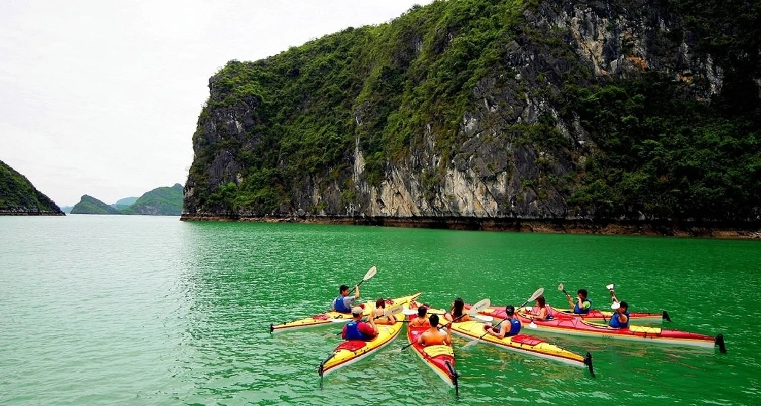 Explore 2- days explore Kong: Skull Island - Trang An  Complex - Ha Long Bay Wonder by Express Way for 2 days with Crossing Vietnam Tour and discover unforgettable experiences - Photo 2