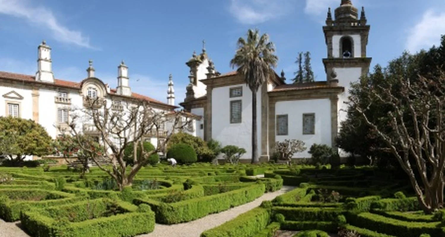 Explore From Portugal to Spain: Porto, the Douro Valley (Portugal) and Salamanca (Spain) (port-to-port cruise) - MIGUEL TORGA for 8 days with CroisiEurope River Cruises and discover unforgettable experiences - Photo 2