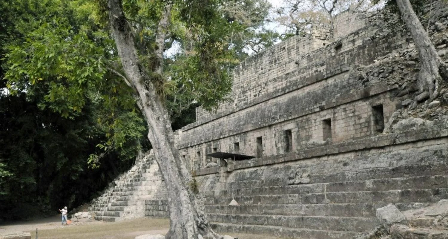 Explore Adventure Transcentral America (from Panama City to Guatemala City) for 24 days with DIAMIR Erlebnisreisen and discover unforgettable experiences - Photo 2