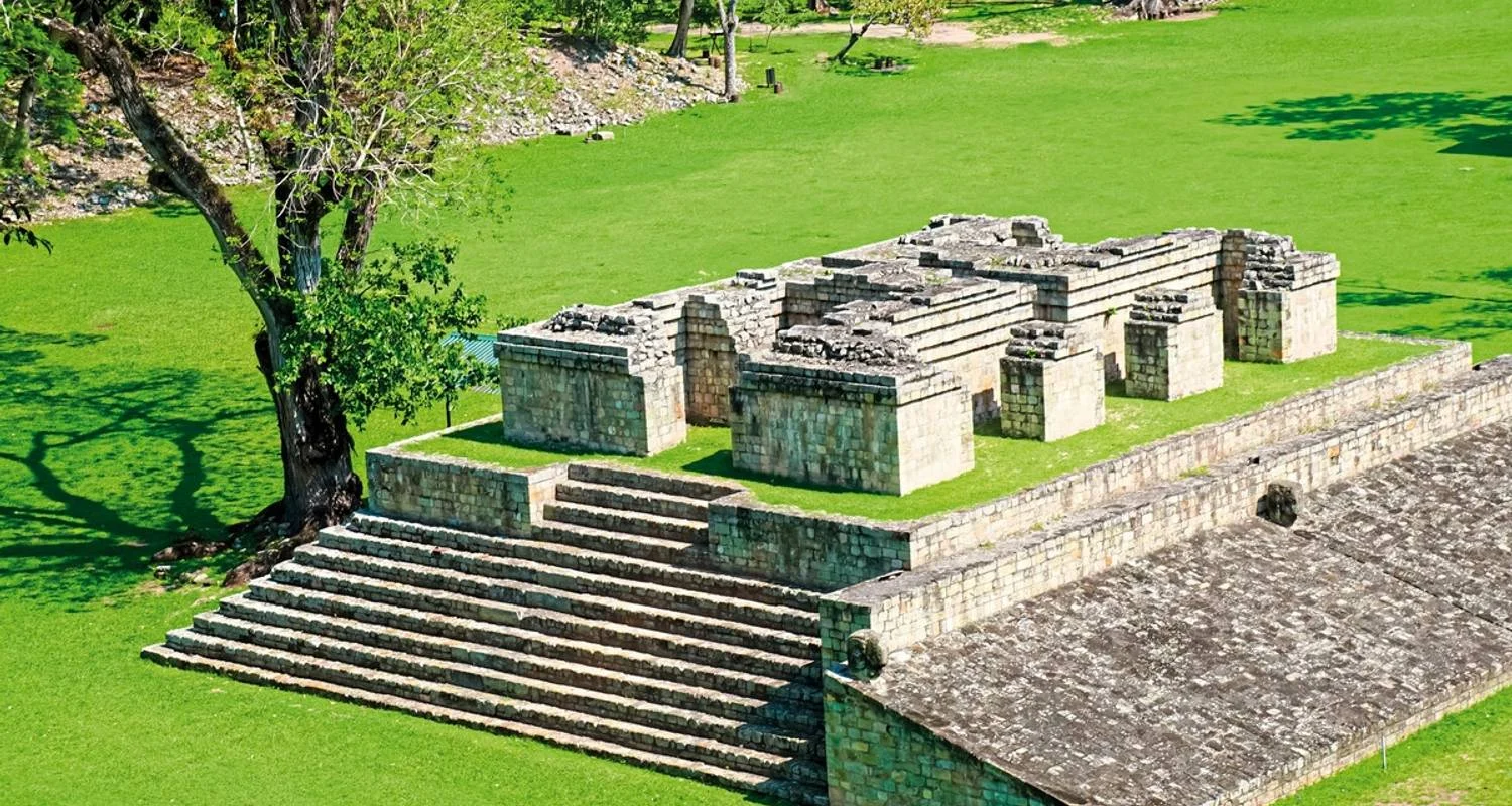 Explore Fascinating Mayan worlds for 15 days with DERTOUR and discover unforgettable experiences - Photo 2