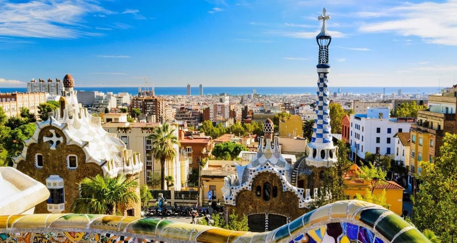 Explore Barcelona Artistic Experience, City Break for 4 days with Destination Services Spain and discover unforgettable experiences - Photo 2
