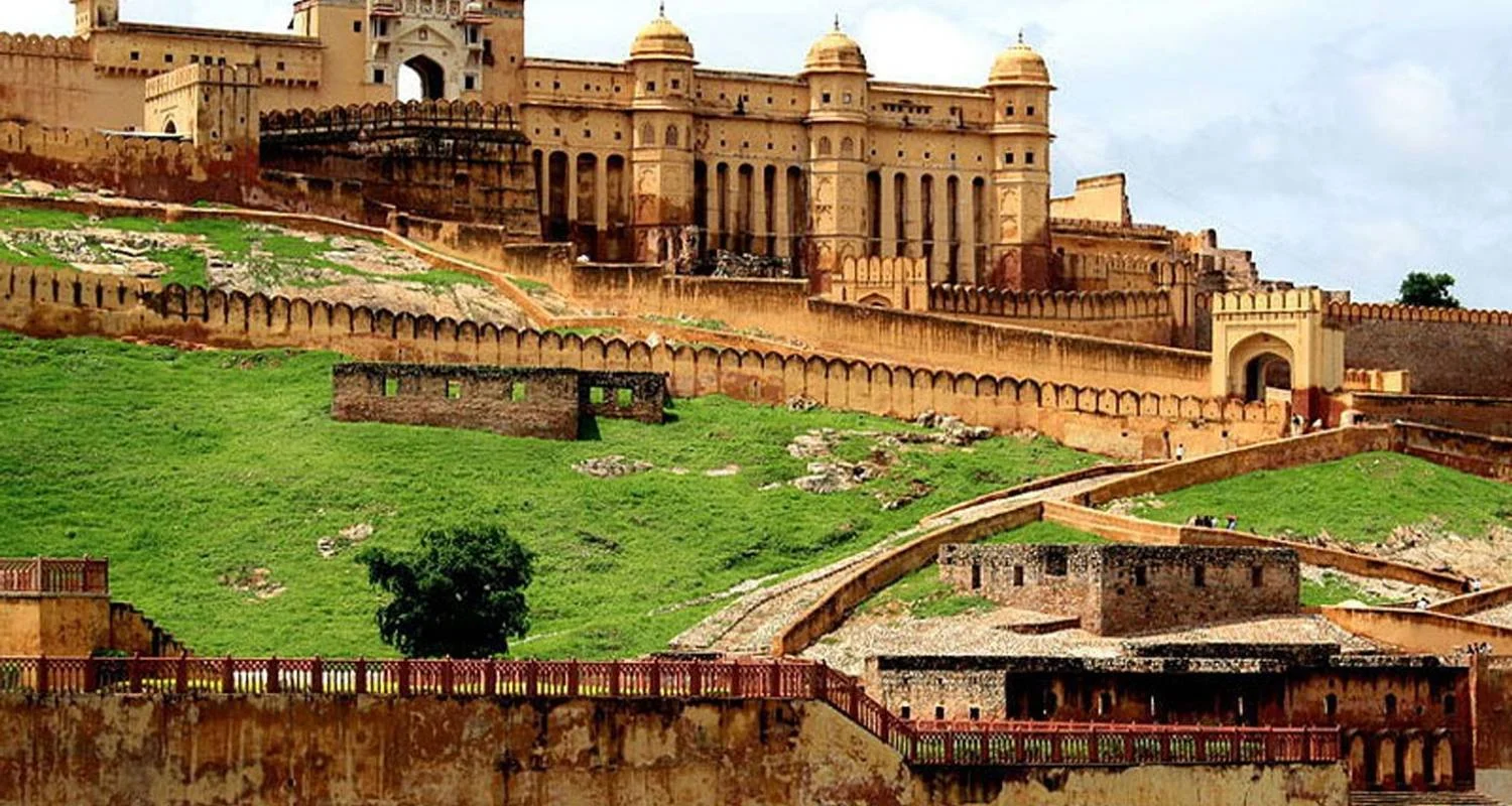 Explore Golden Triangle Tour With Varanasi for 9 days with Divyan Holidays and discover unforgettable experiences - Photo 2
