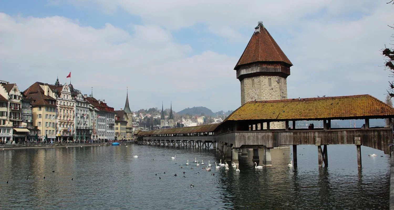 Explore SWISS CHOCOLATE, WATERFALL AND GLACIERS for 7 days with EUROLATINO Tour Operators and discover unforgettable experiences - Photo 2