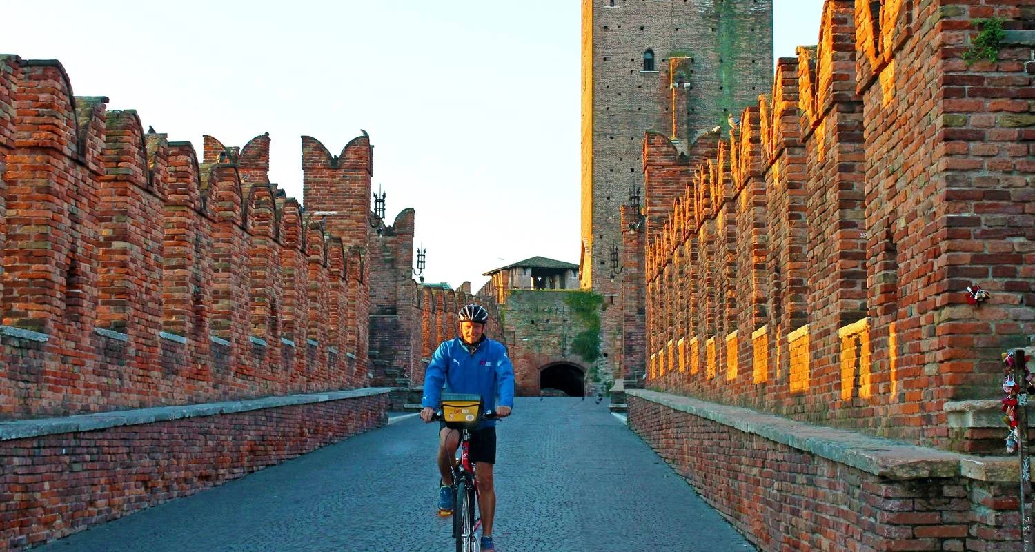 Explore Lake Reschen - Verona with charm 8/7 for 8 days with Eurobike and discover unforgettable experiences - Photo 2