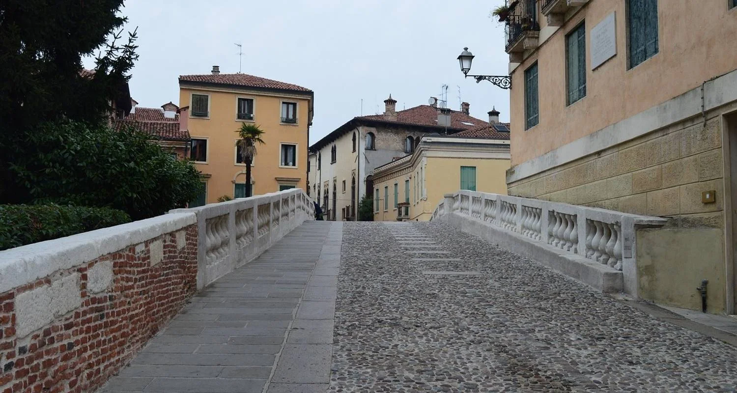 Explore From Bolzano to Venice: Wine. Palazzi. Gondoliers. for 8 days with Eurobike and discover unforgettable experiences - Photo 2