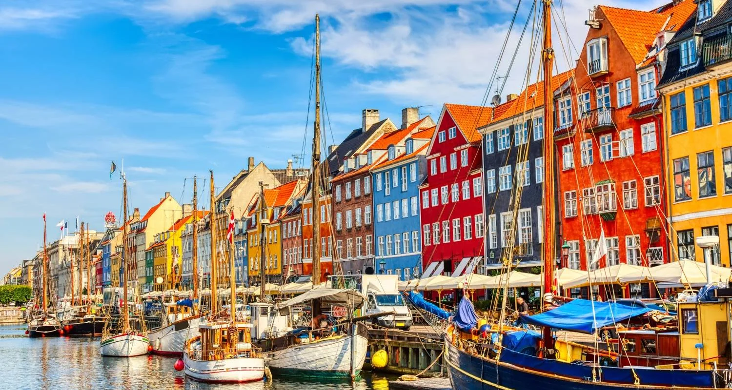 Explore Jewels of Scandinavia End Tallinn for 9 days with Europamundo and discover unforgettable experiences - Photo 2