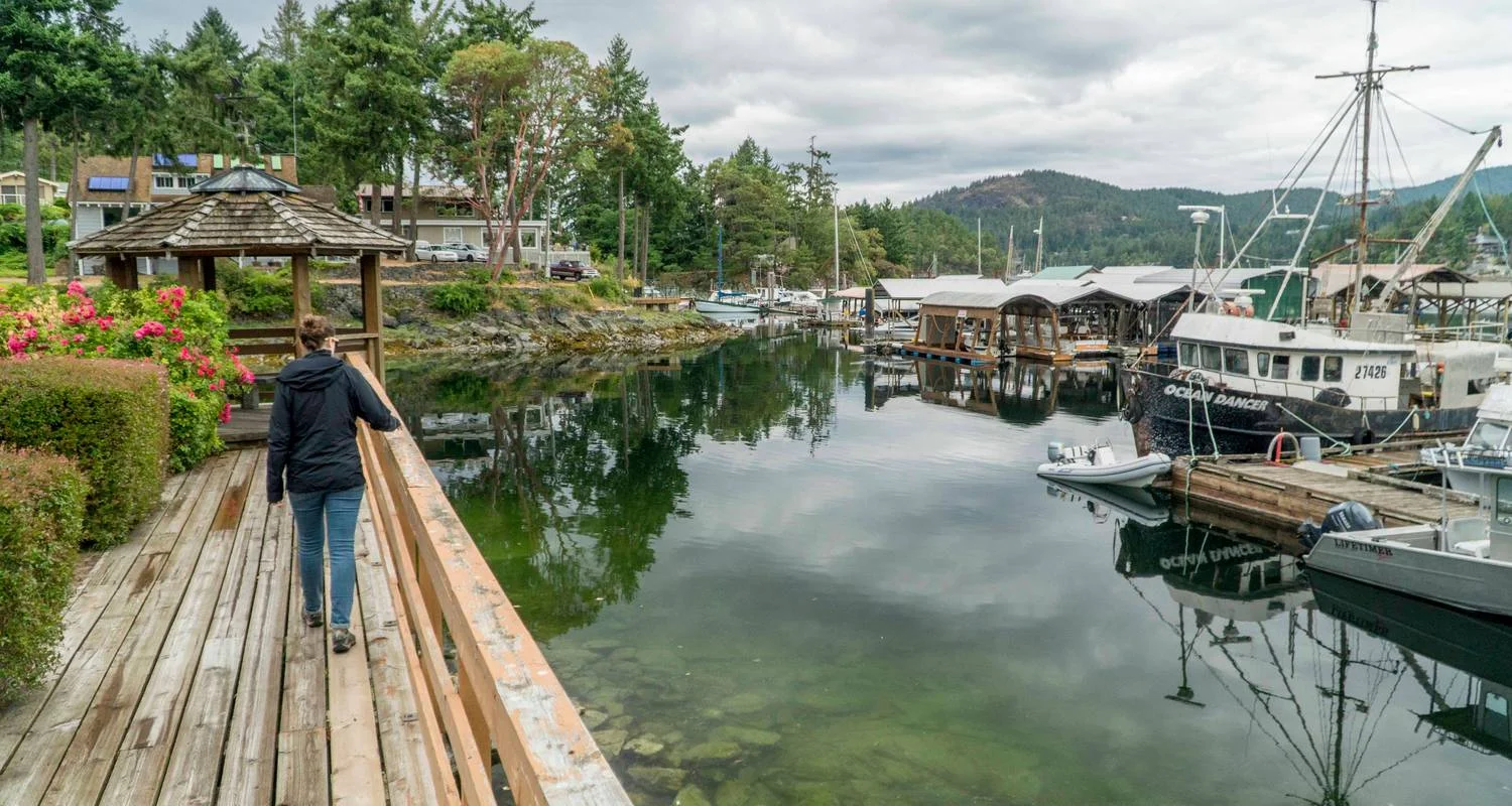 Explore Walking Canada’s Sunshine Coast for 9 days with Exodus Adventure Travels and discover unforgettable experiences - Photo 2