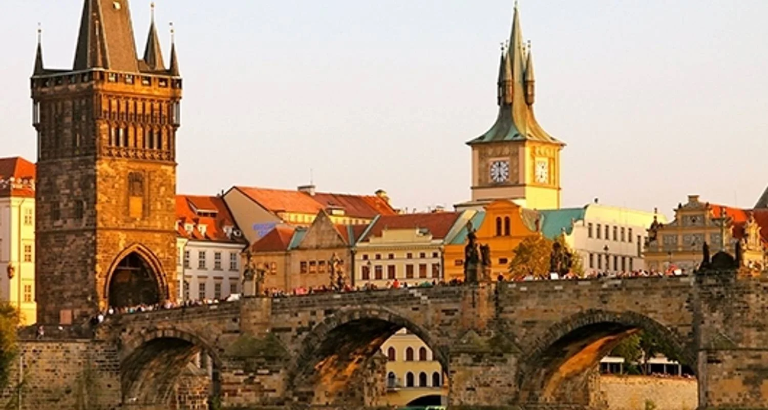 Explore Best of Europe for 22 days with Expat Explore Travel and discover unforgettable experiences - Photo 2