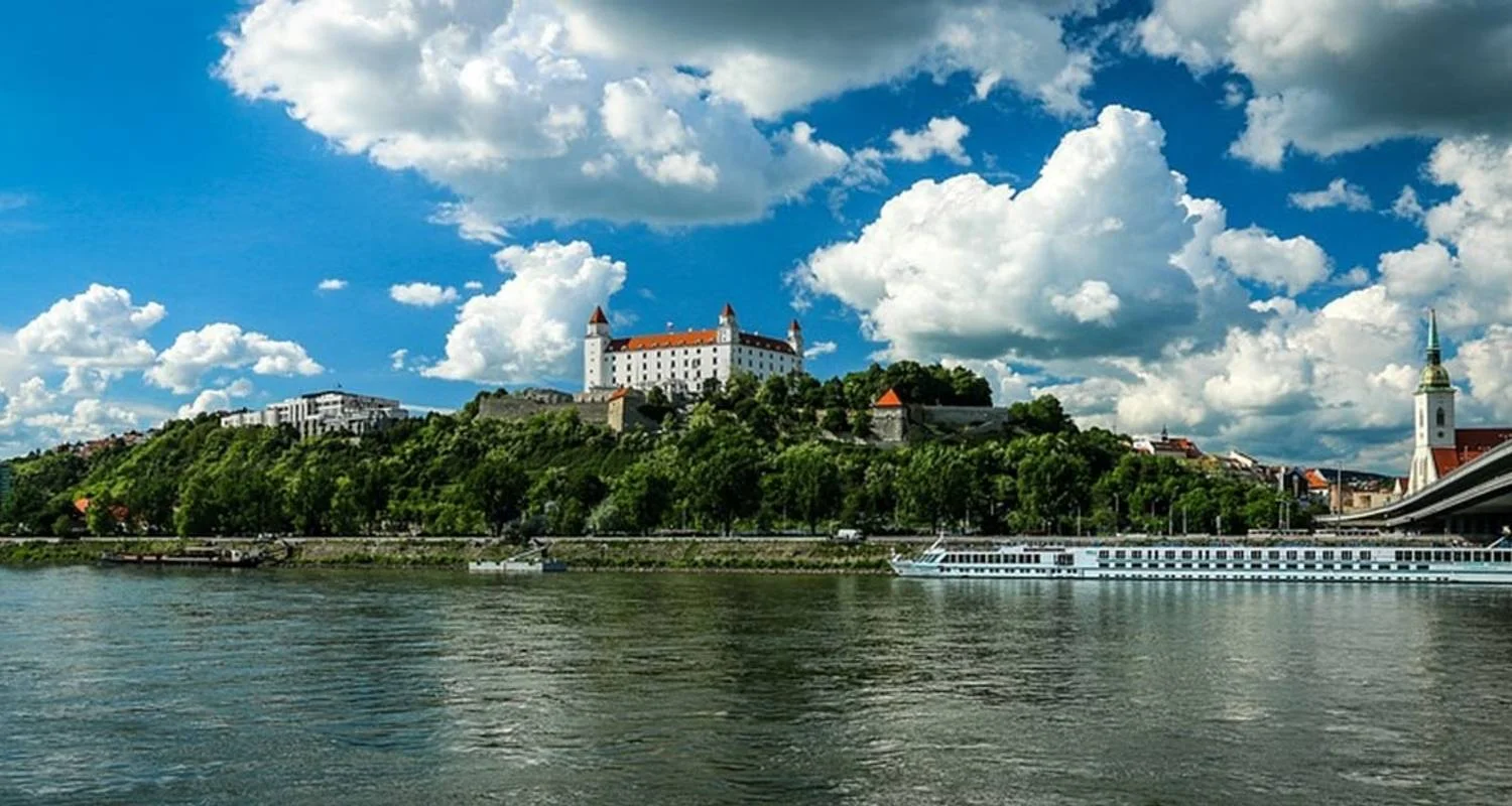 Explore Europe Jewel Christmas & New Year for 14 days with Expat Explore Travel and discover unforgettable experiences - Photo 2