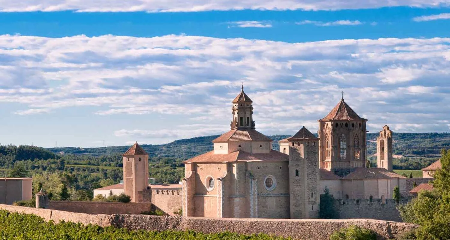 Explore Lisbon to Rome for 13 days with Europamundo and discover unforgettable experiences - Photo 2
