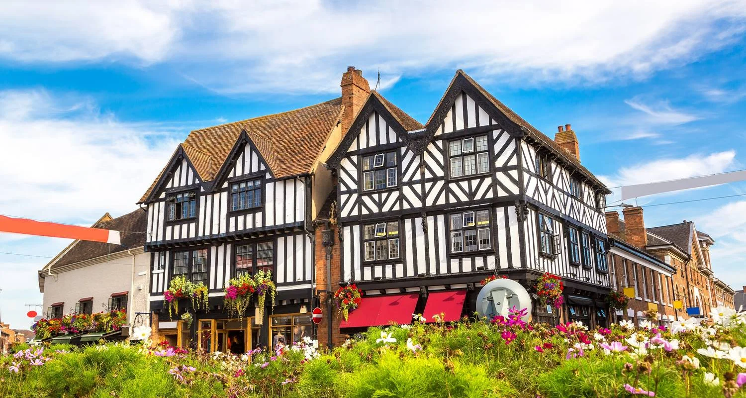 Explore Great Britain for 7 days with Expat Explore Travel and discover unforgettable experiences - Photo 2