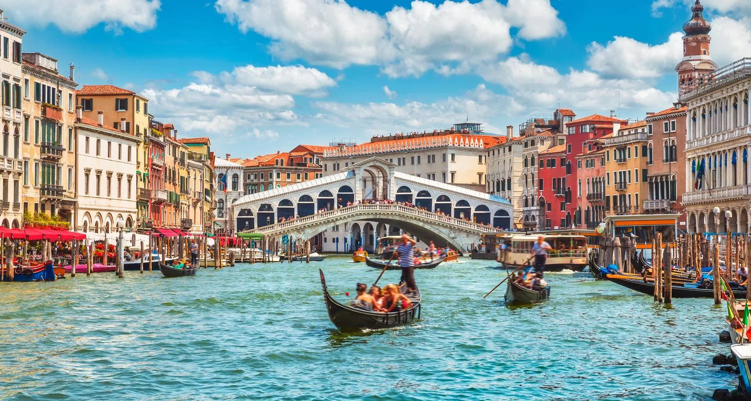 Explore Europe Escape for 12 days with Expat Explore Travel and discover unforgettable experiences - Photo 10