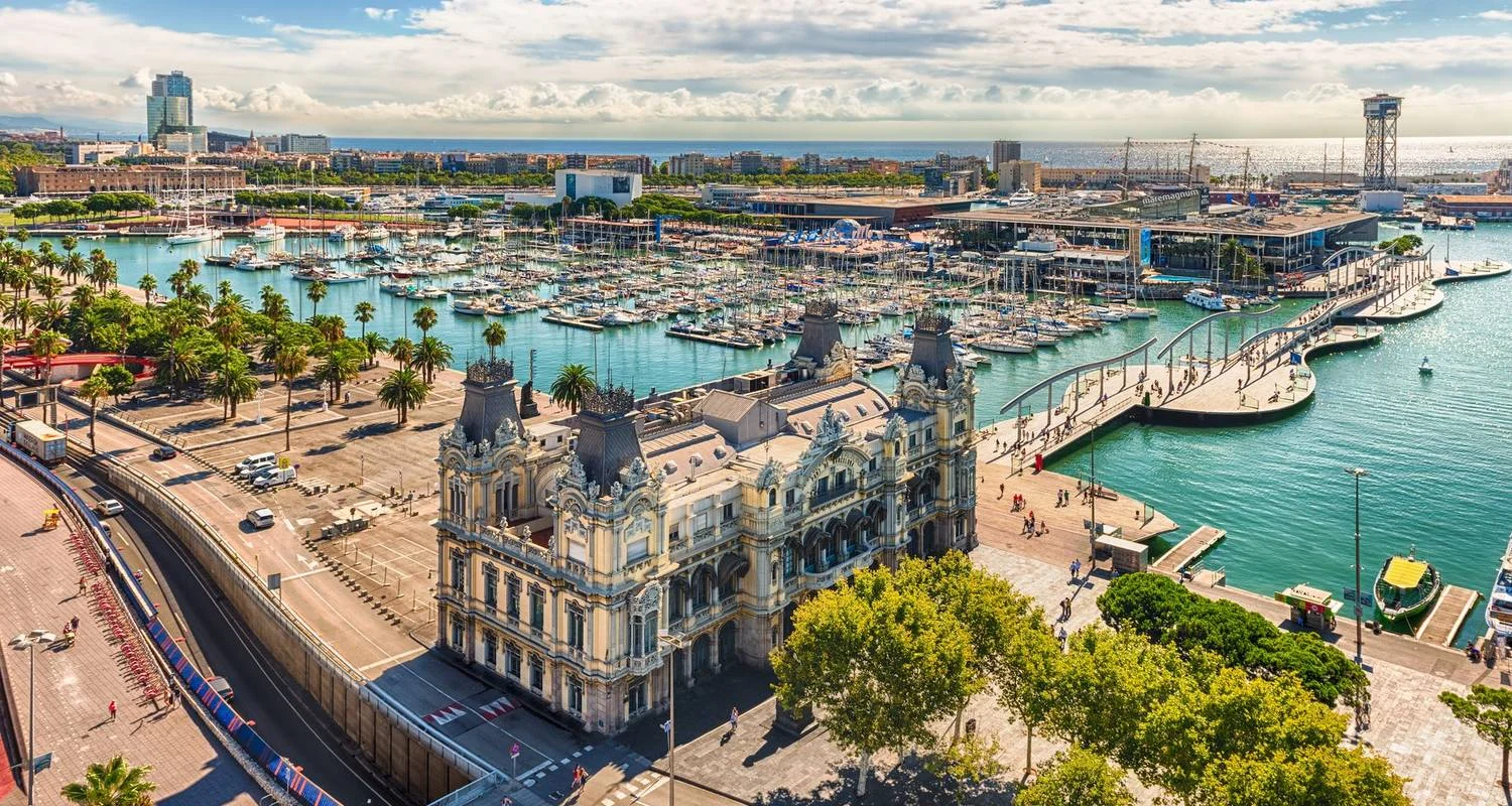 Explore Magical Europe for 14 days with Europamundo and discover unforgettable experiences - Photo 2