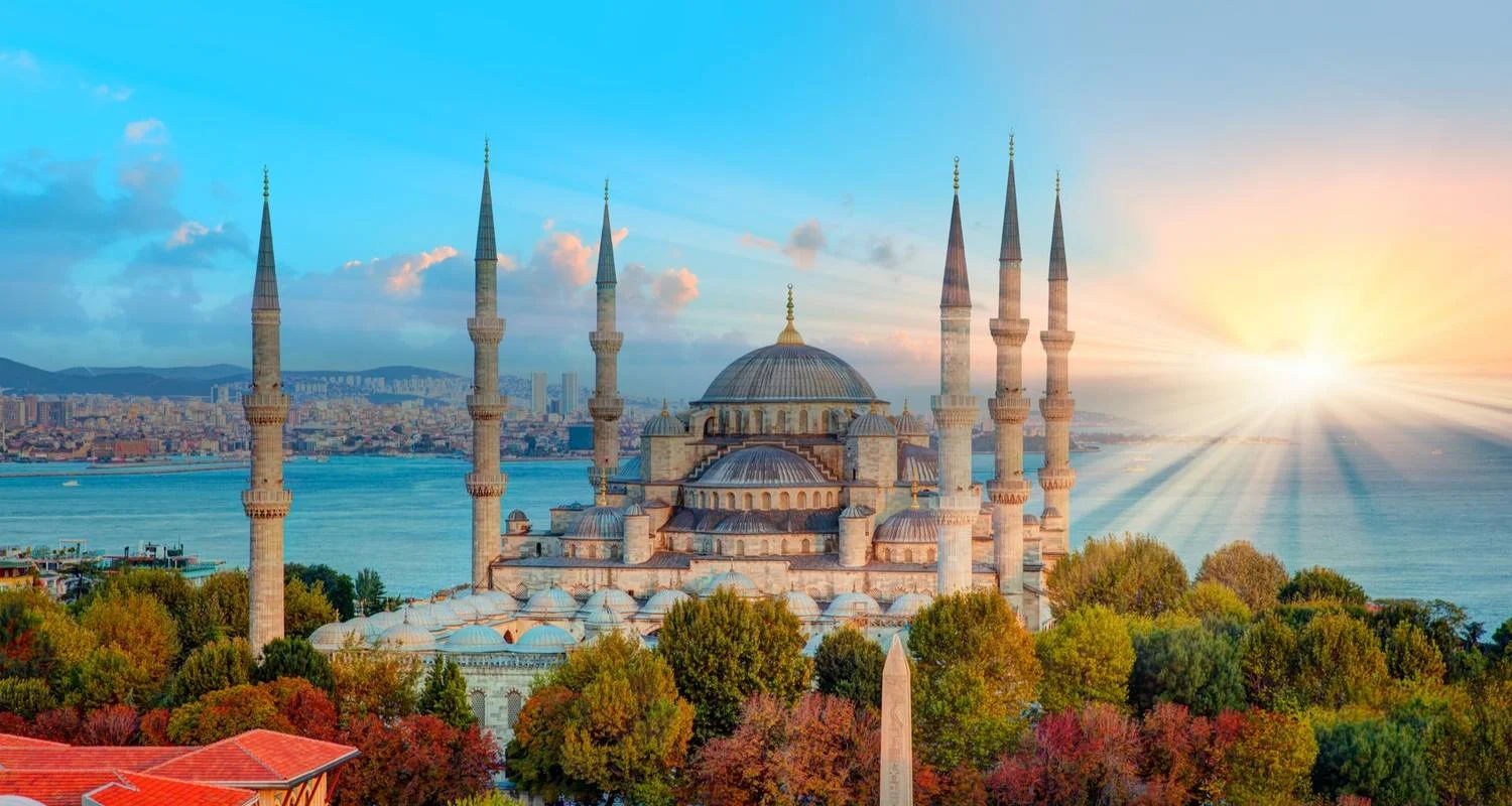 Explore Greece, Bulgaria, and Istanbul for 16 days with Europamundo and discover unforgettable experiences - Photo 2