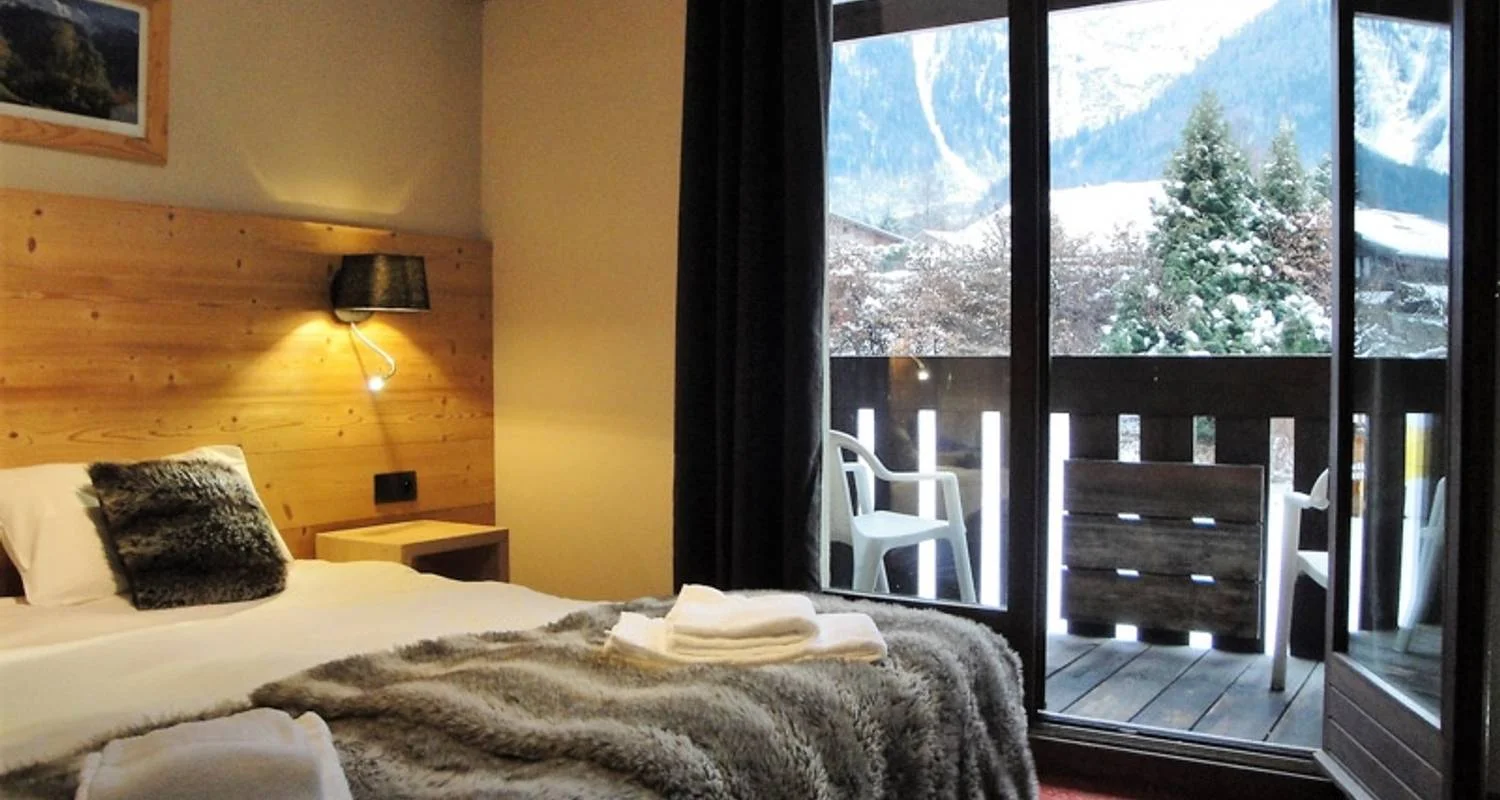 Explore Highlights of Mont Blanc for 8 days with Explore! and discover unforgettable experiences - Photo 2