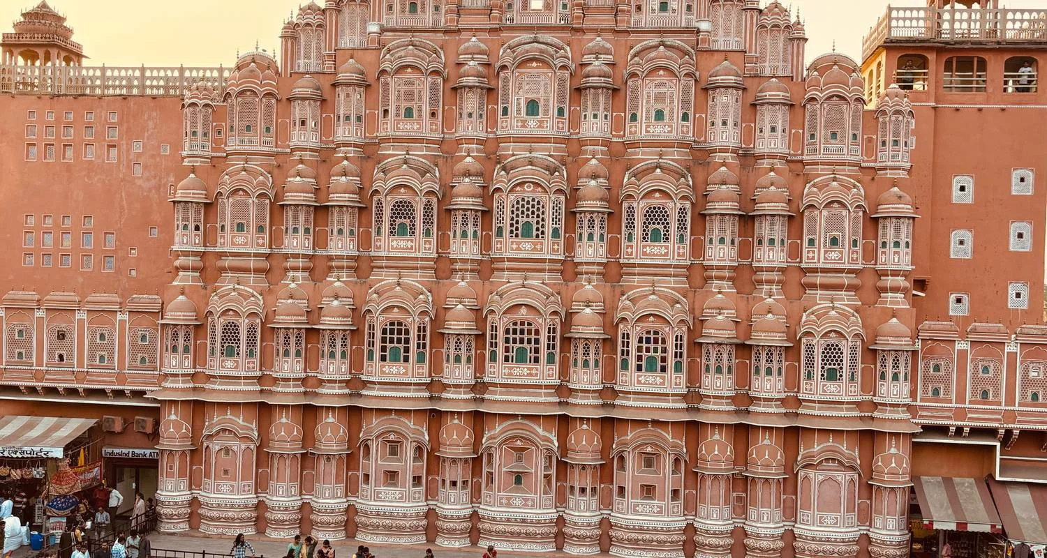 Explore Jaipur Shopping Tour for 1 days with Fragrance of Taj and discover unforgettable experiences - Photo 2