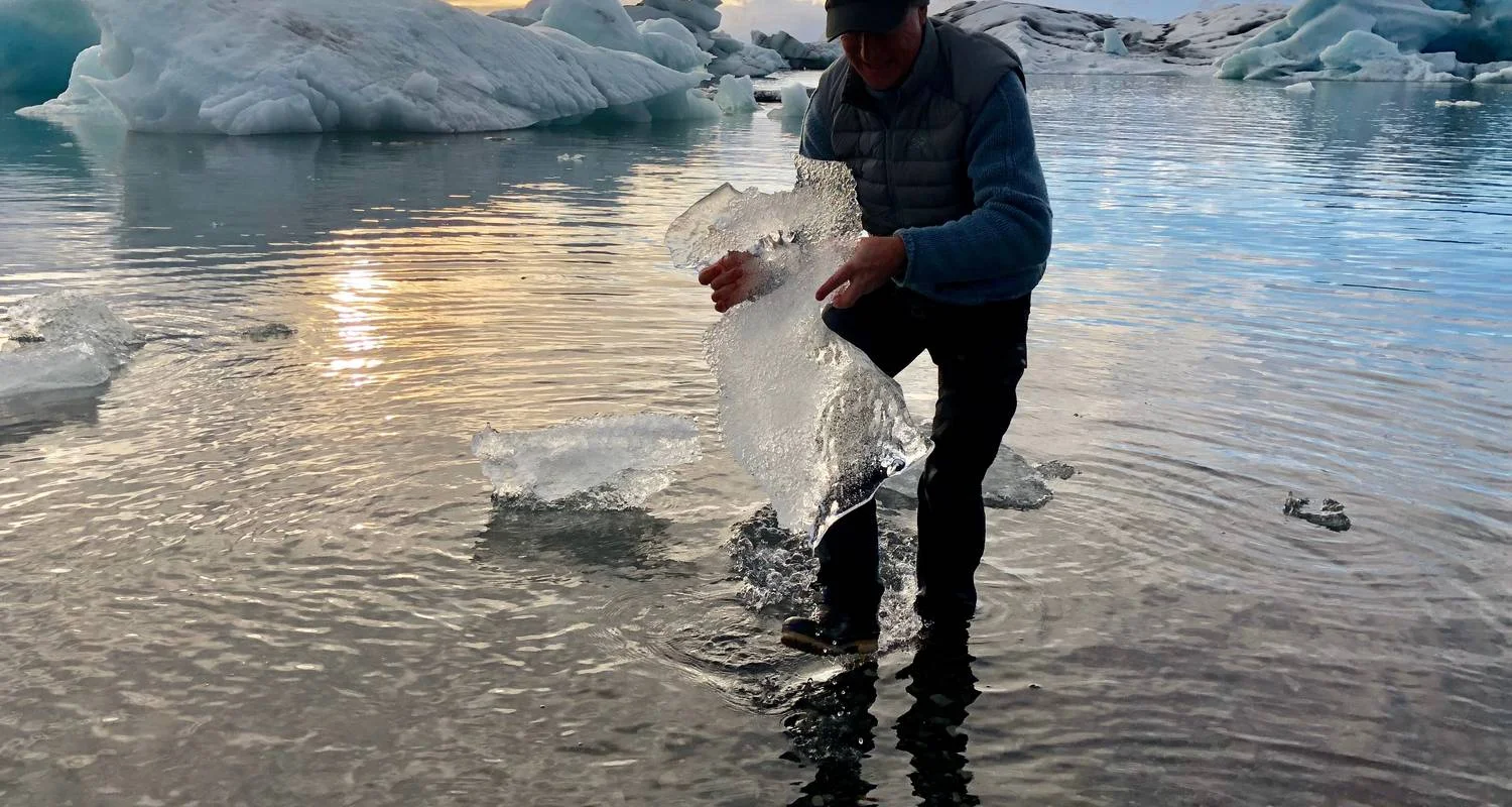 Explore Iceland 11-Day Trip: A slow-paced, small group trip for 11 days with Globe Drifters and discover unforgettable experiences - Photo 2