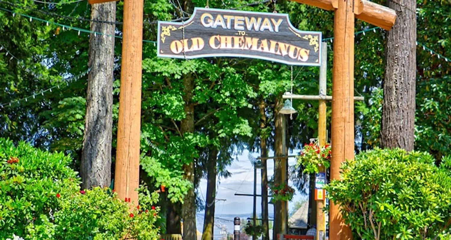 Explore 3 Days Vancouver-Victoria, Duncan, Chemainus, Nanaimo Private Tour for 3 days with Globalduniya and discover unforgettable experiences - Photo 2