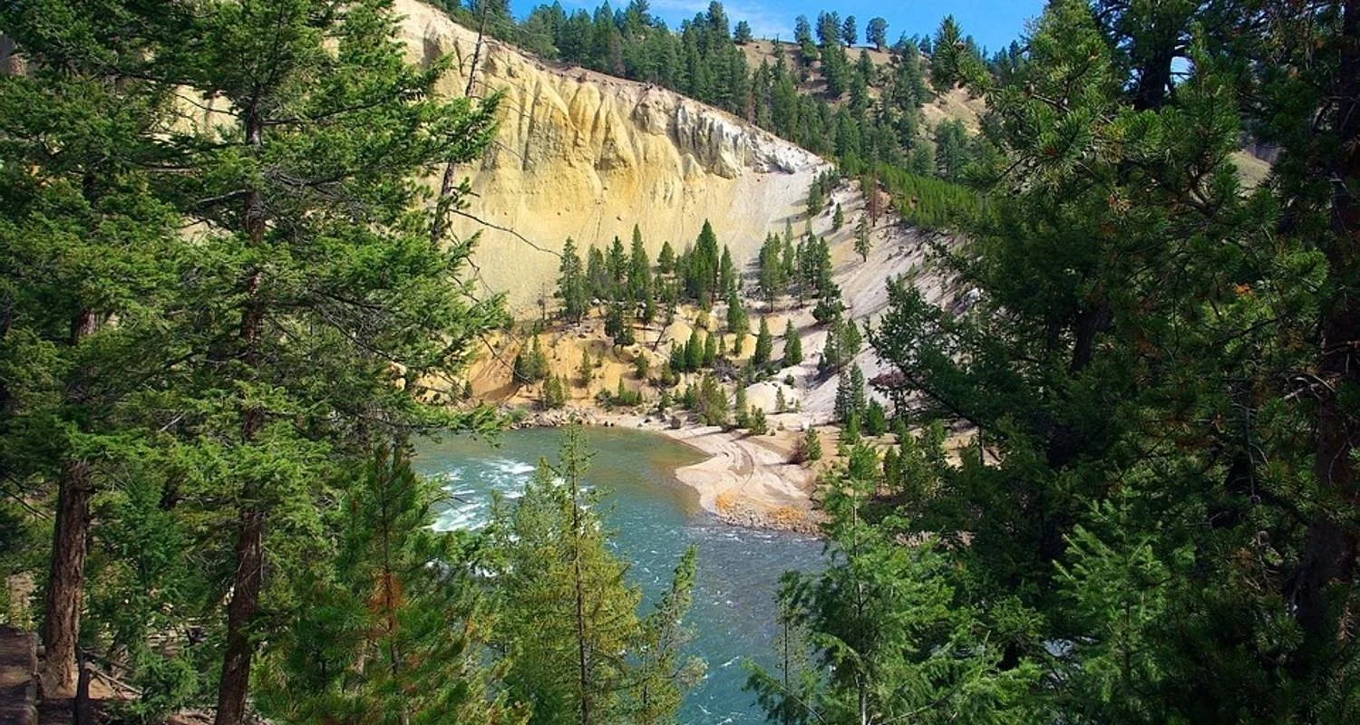 The Classic Lodges & Parks of the West - 11 days with Globus - Photo 2 Explore The Classic Lodges & Parks of the West for 11 days with Globus and discover unforgettable experiences - Photo 2