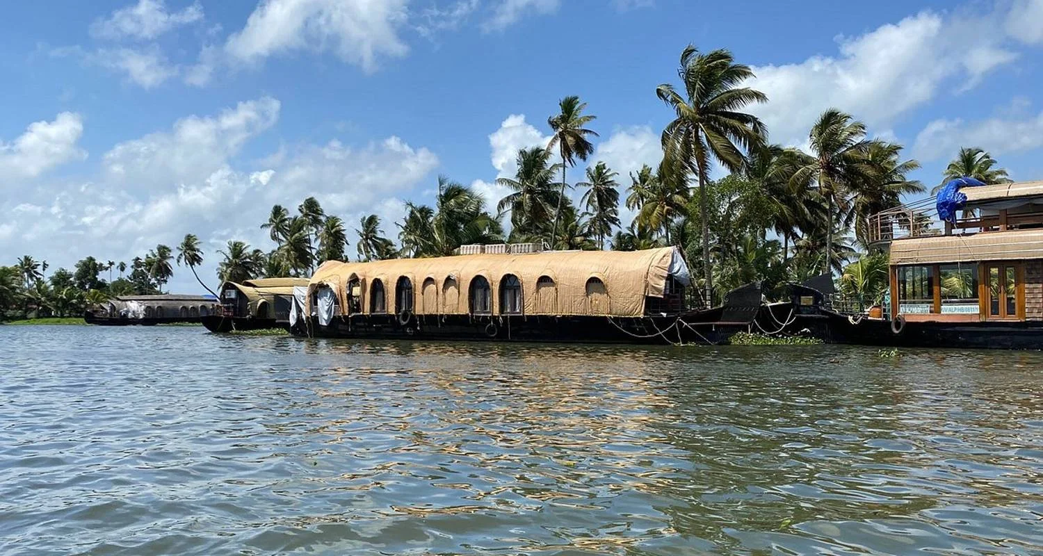 Explore Best of South India with Kerala 19 Nights / 20 Days for 22 days with Go My Journey and discover unforgettable experiences - Photo 2