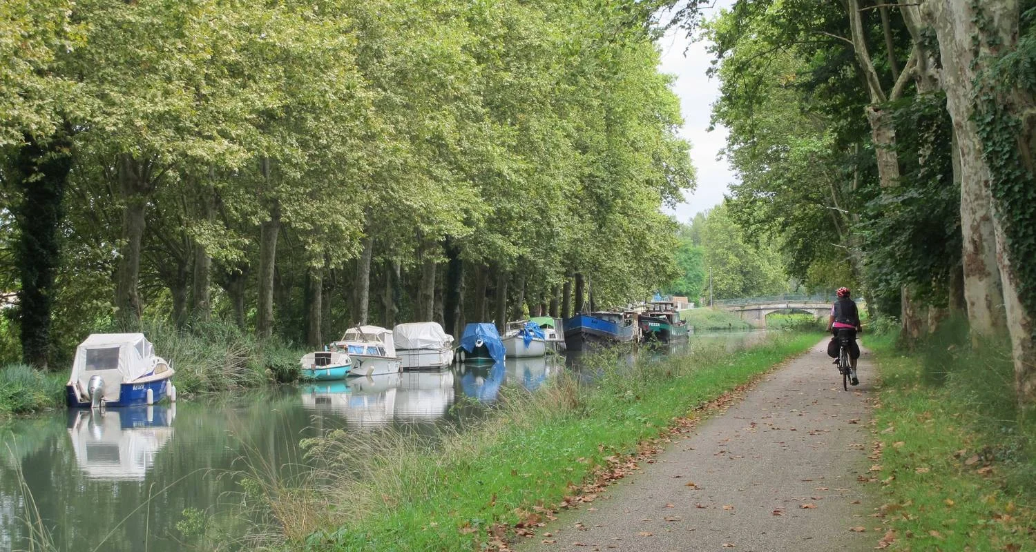 Explore From Bordeaux to Toulouse or Toulouse to Bordeaux by Bike Self-Guided for 7 days with Grand Angle  and discover unforgettable experiences - Photo 2
