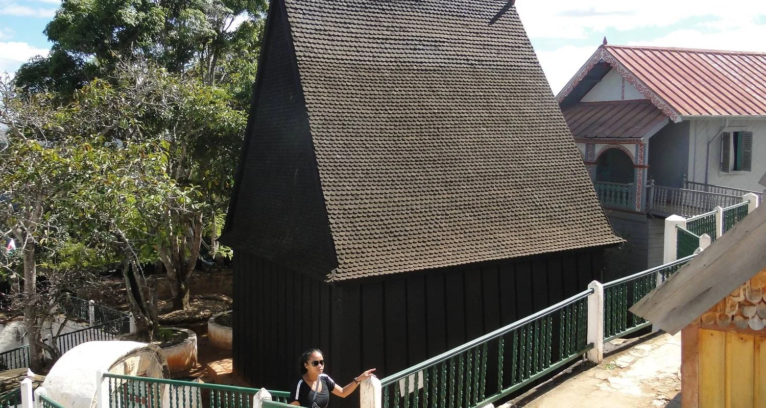 Explore A day of cultural and ecotourism discovery in Antananarivo for 1 days with Green Island Discovery and discover unforgettable experiences - Photo 2