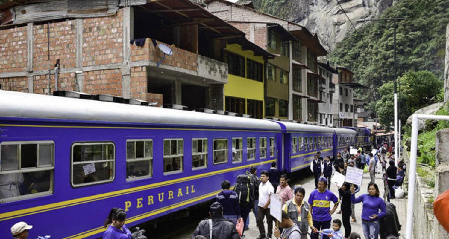 Explore Peru essentials 10 days for 10 days with Gulliver Expeditions and discover unforgettable experiences - Photo 2