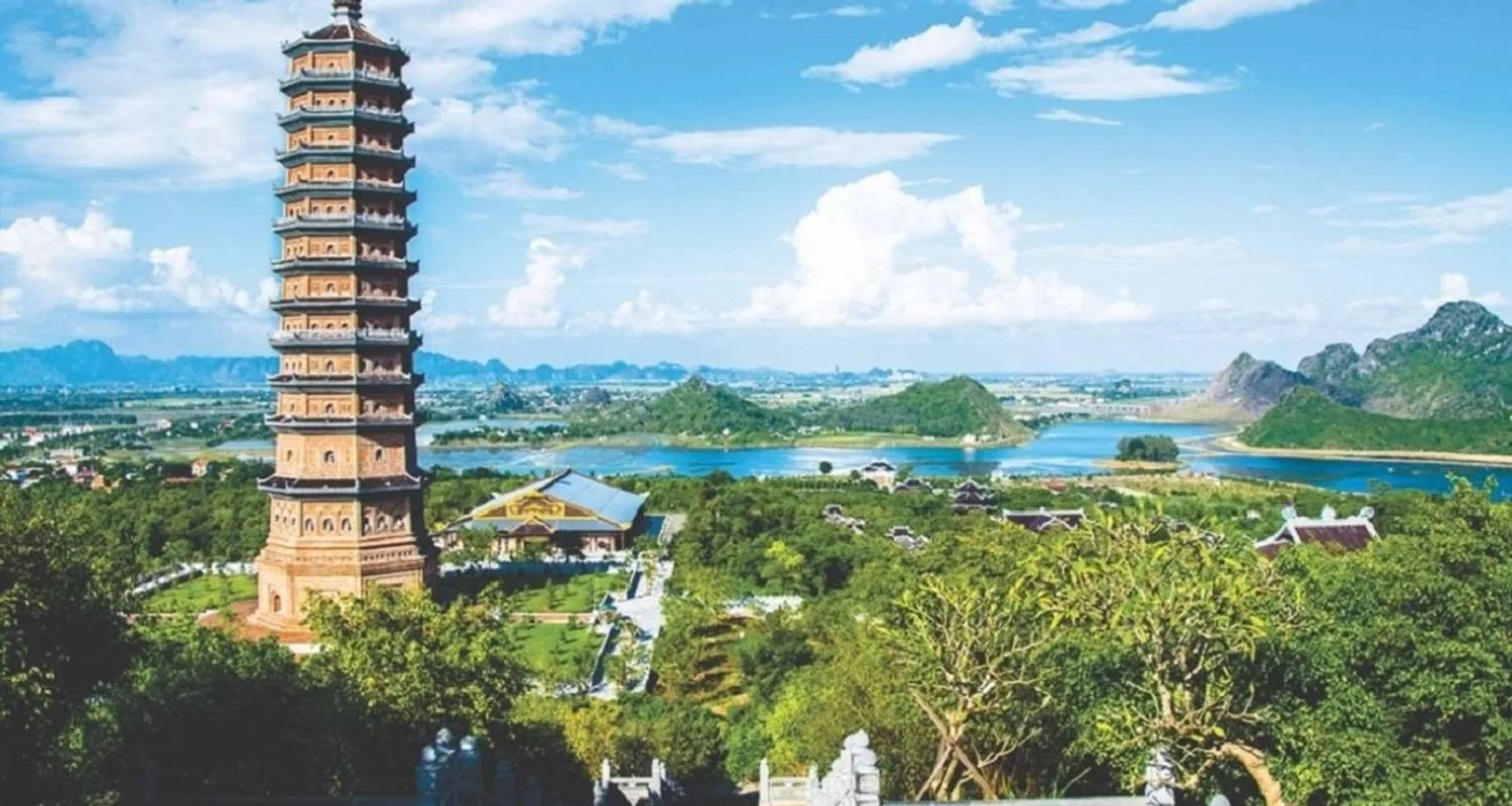 Explore 4 - Day Hanoi - Ninh Binh - Ha Long Bay 5 Star Cruise for 4 days with Ha Long Bay Lux Cruises Tours and discover unforgettable experiences - Photo 2