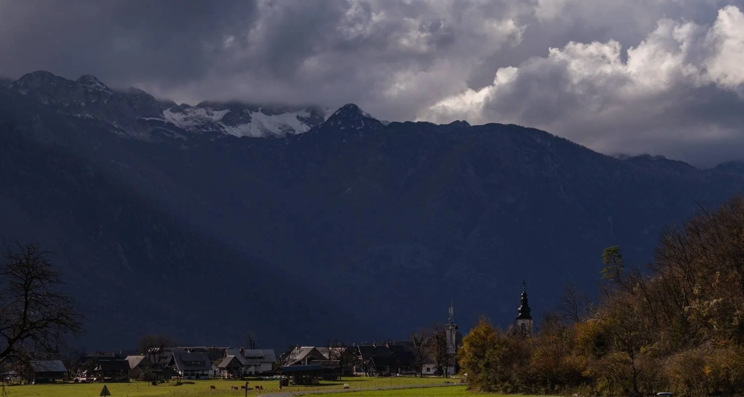 Explore Vistas and Wines of Slovenia for 8 days with Helia Travel Agency and discover unforgettable experiences - Photo 2