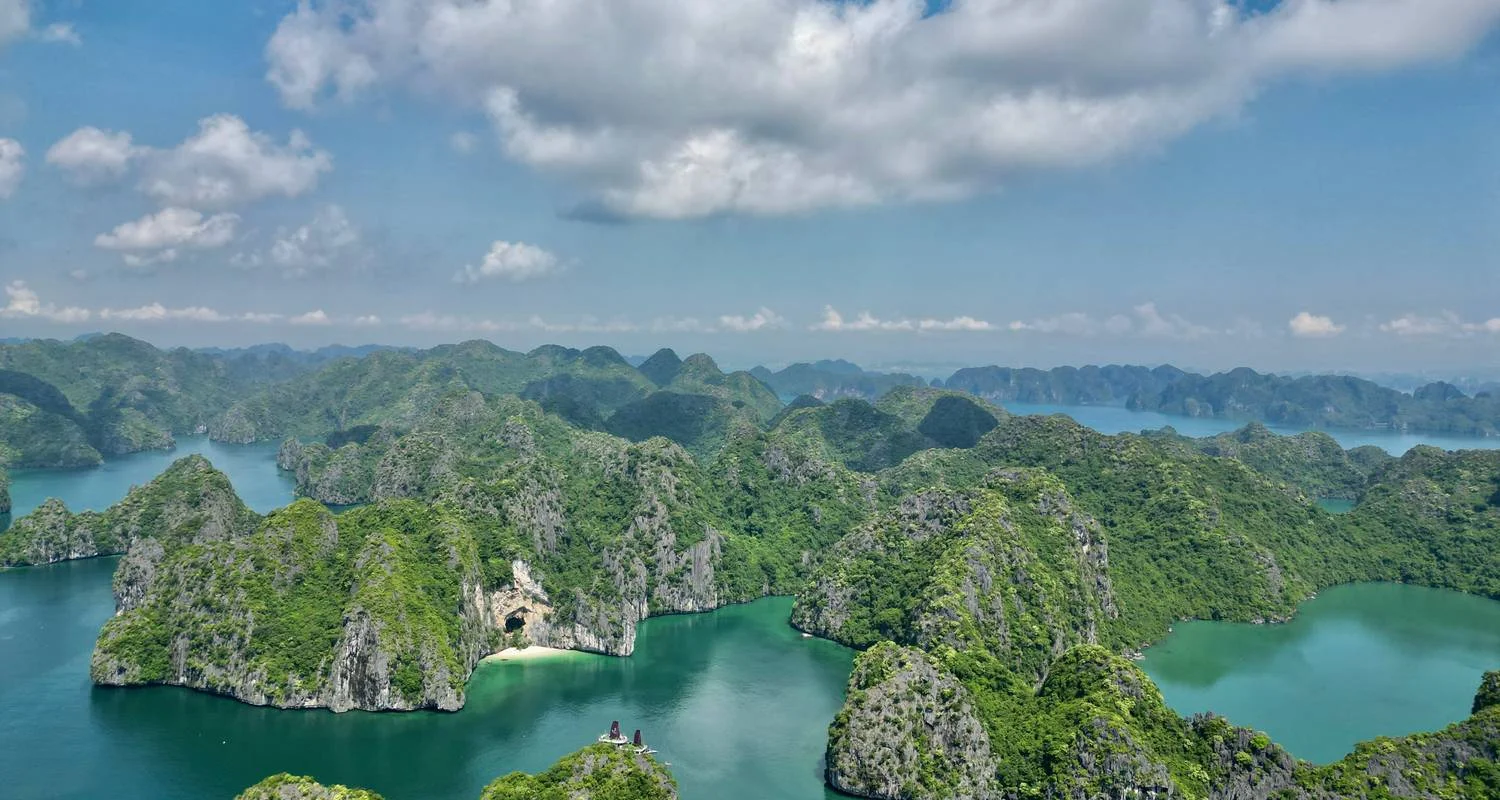 Explore 4-Day Discover the North of Vietnam: Hanoi, Ninh Binh, Halong Bay - Full Activities for 4 days with Indochina Today Travel and discover unforgettable experiences - Photo 2