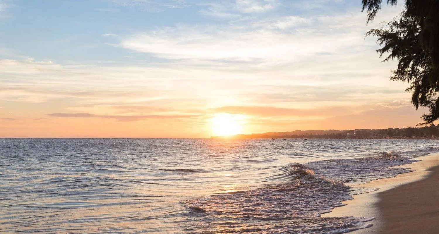 Explore Vietnam Highlights with Sapa and Beach Stay in Mui Ne/Phan Thiet 21 Days (incl. flight) (13 destinations) for 20 days with Indochina Travels and discover unforgettable experiences - Photo 2