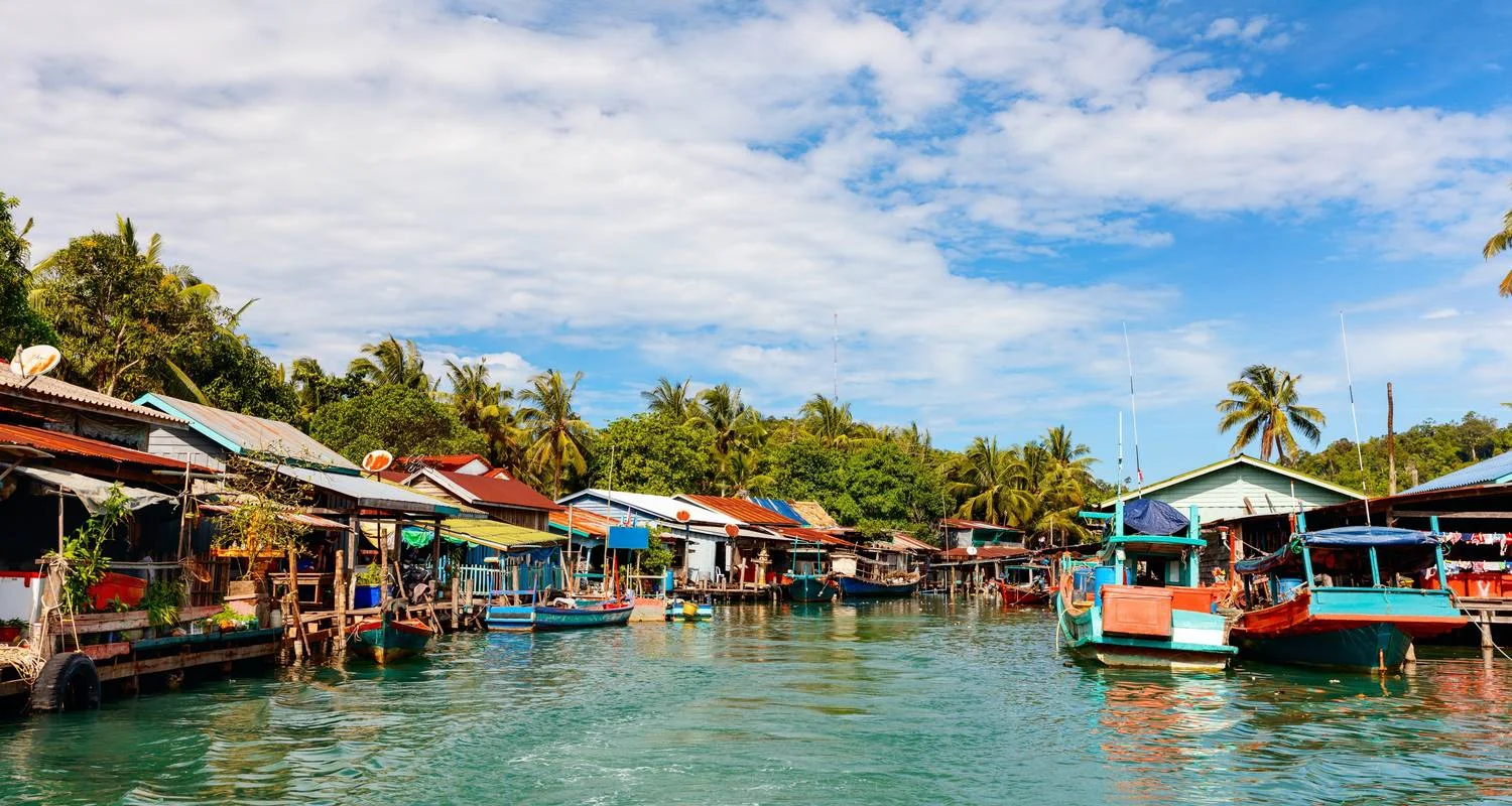 Explore Private Tour Experience Two Cultures - Vietnam and Cambodia with Beach Vacation in Phan Thiet / Mui Ne or on Phu Quoc 21 Days (17 destinations) for 19 days with Indochina Travels and discover unforgettable experiences - Photo 2