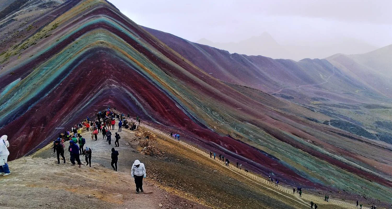Explore RAINBOW MOUNTAIN (VINICUNCA) SHORTEST HIKE : 1 FULL DAY PRIVATE TOUR for 1 days with Peru Trek 4 Good and discover unforgettable experiences - Photo 2