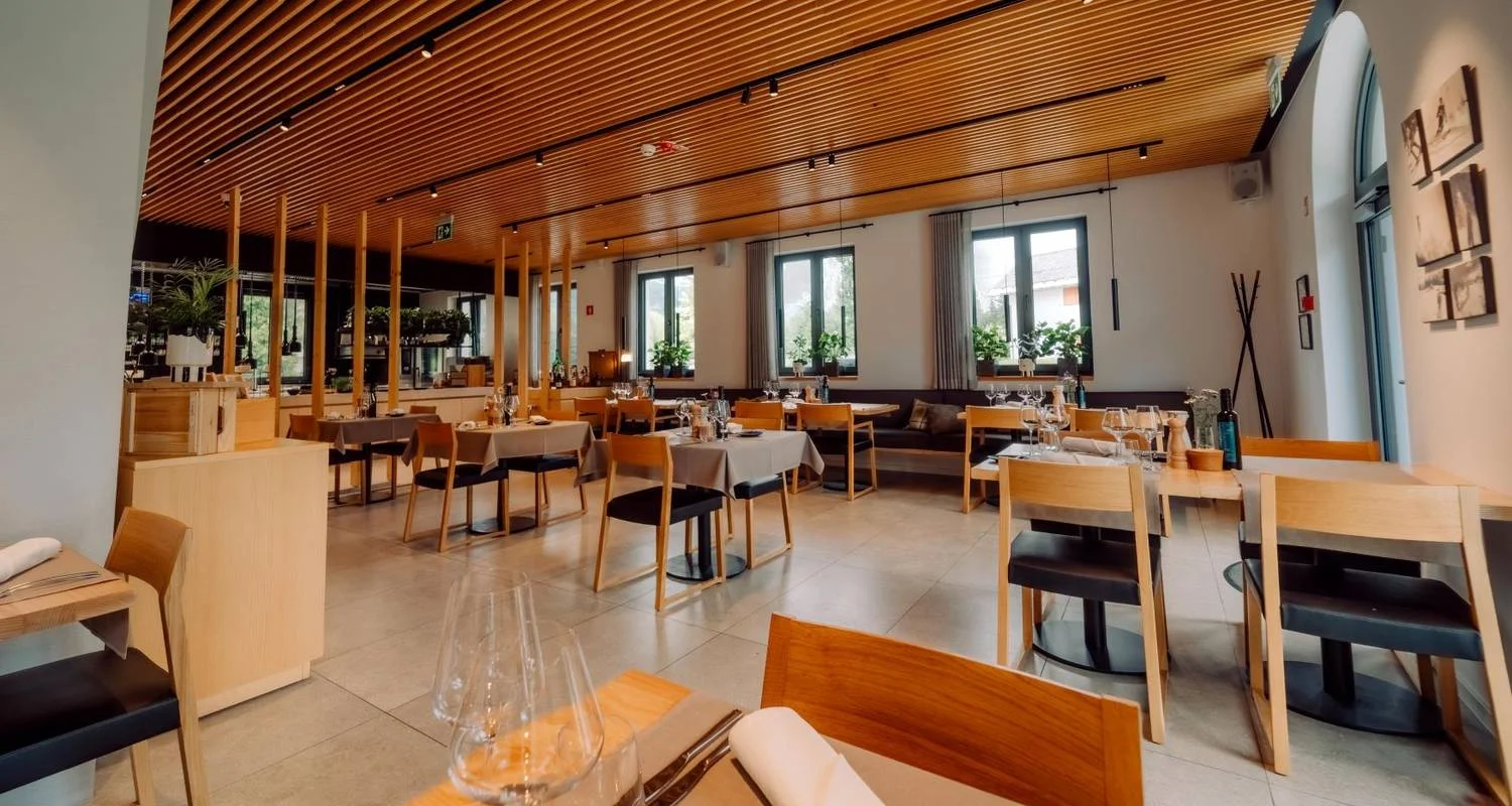 Explore SKI & DINE IN THE JULIAN ALPS for 4 days with Positive sport and discover unforgettable experiences - Photo 2